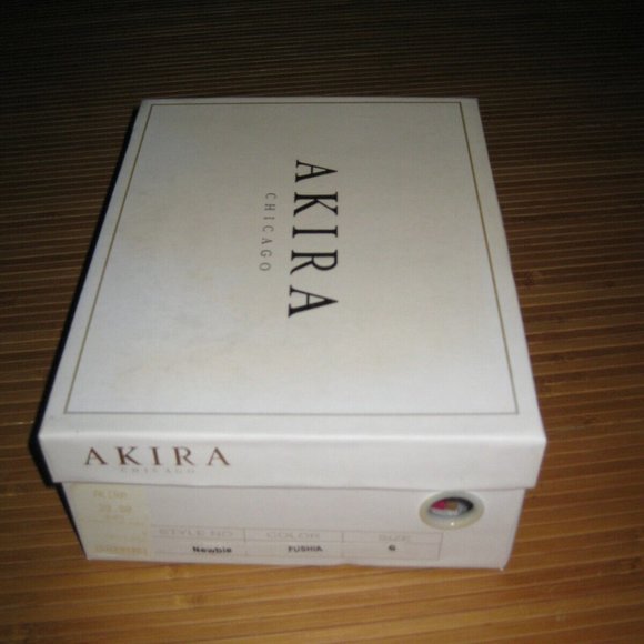 Akira Fuchsia Pink Newbie Faux Suede Pumps Size 7.5 NIB Pointed Toe Stiletto - Picture 5 of 6